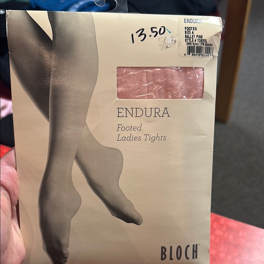 Bloch Endura Footed Tights in Soft Pink